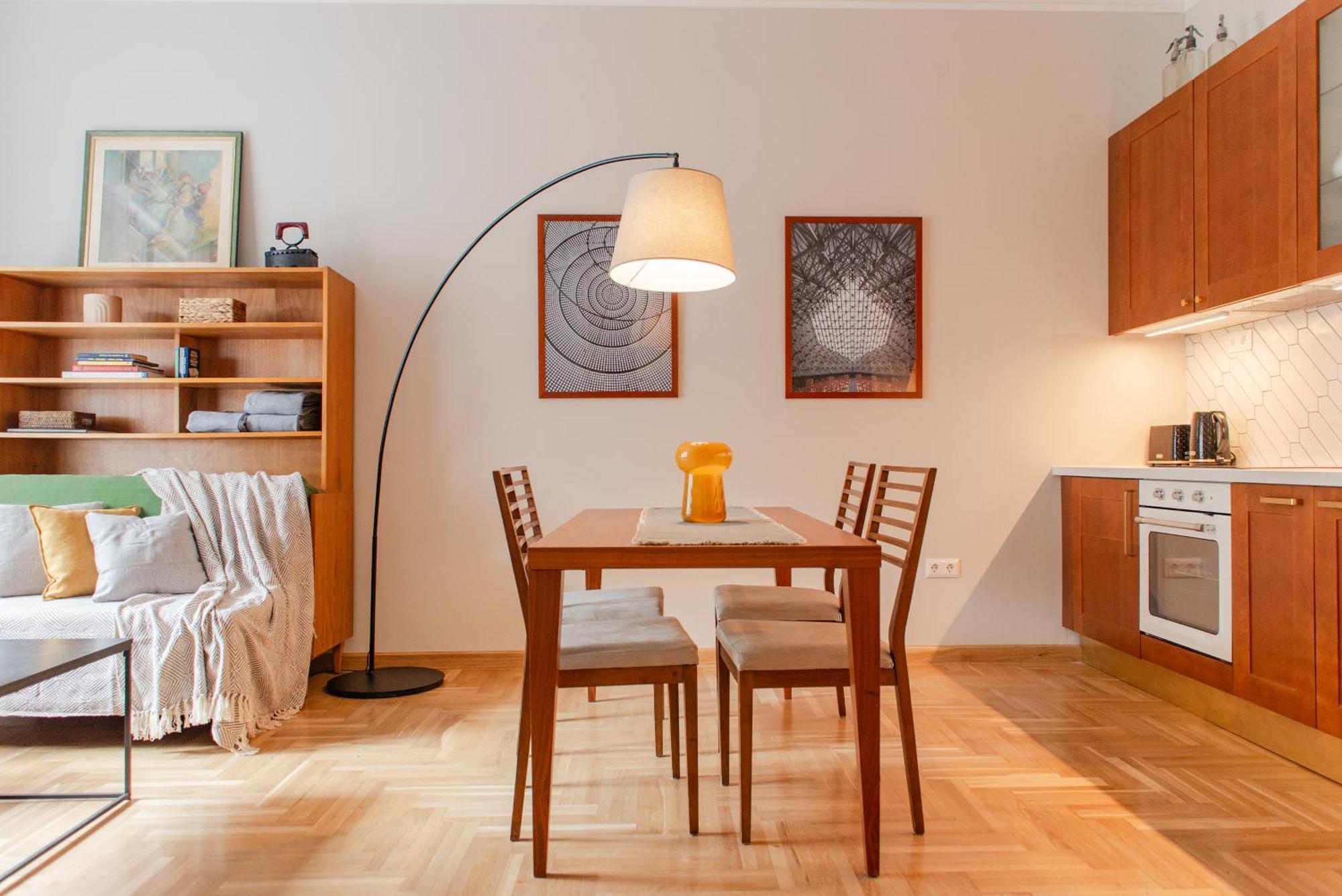 Spacious Family Suite Along River Side, In The Heart Of Buda Boedapest Buitenkant foto
